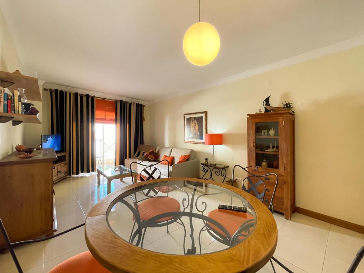 Apartment Old Town Center Albufeira Walk To Beach ภายนอก รูปภาพ